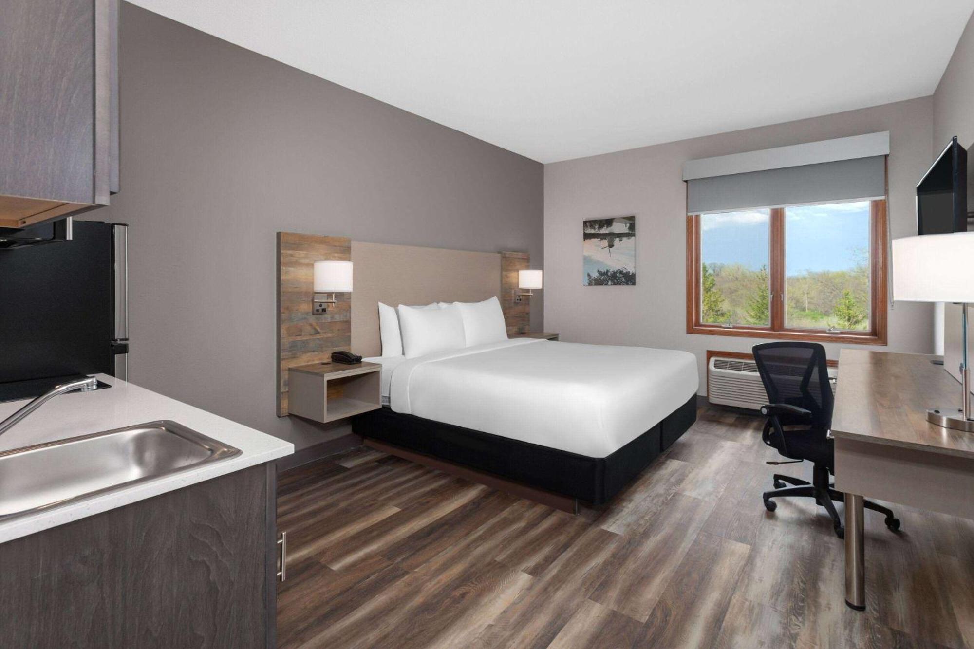 Links Bos Landen Hotel & Spa Of Pella, Trademark By Wyndham ภายนอก รูปภาพ