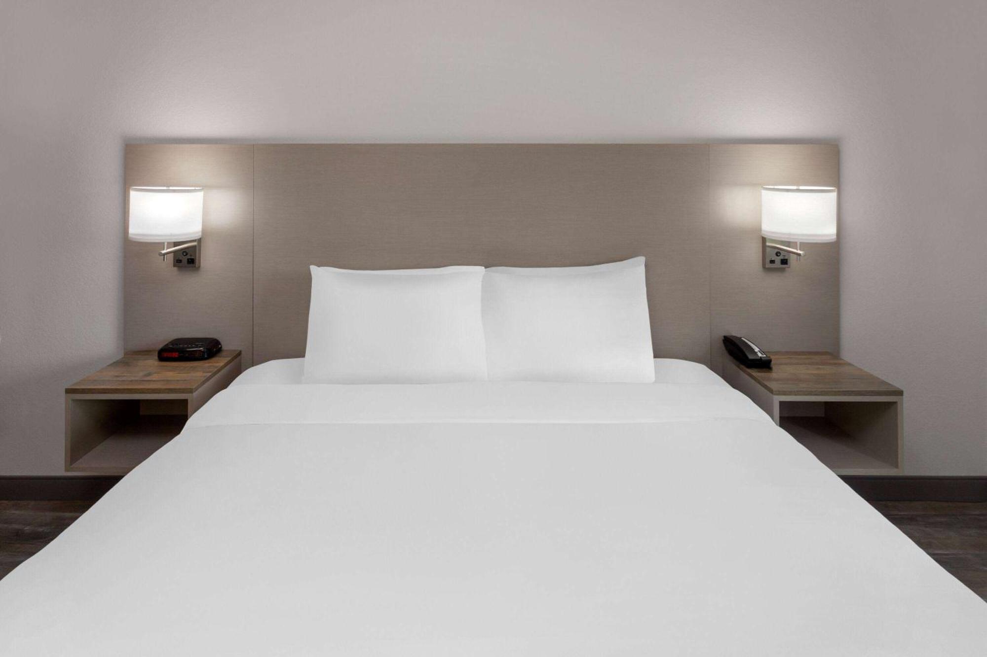 Links Bos Landen Hotel & Spa Of Pella, Trademark By Wyndham ภายนอก รูปภาพ