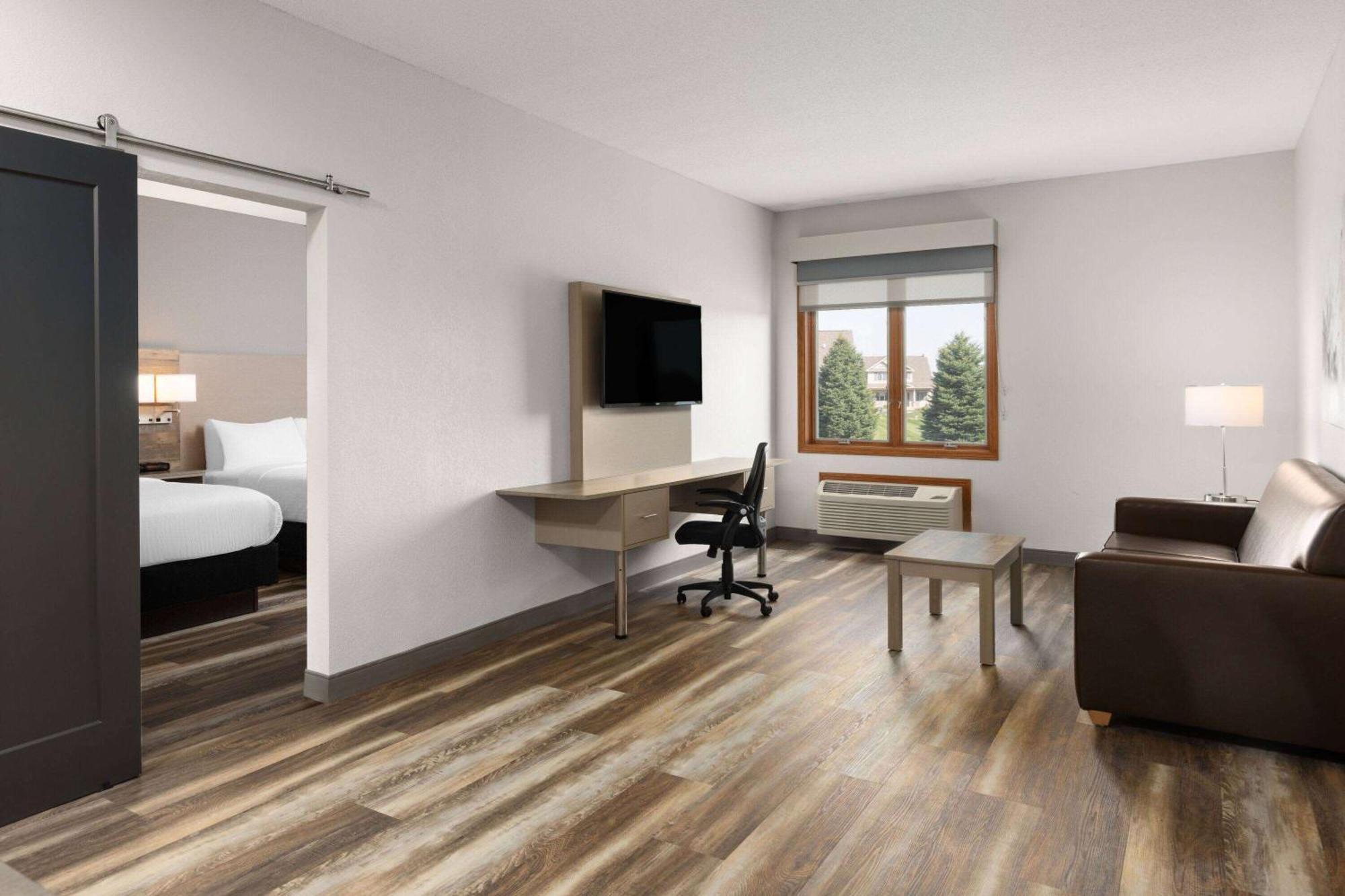 Links Bos Landen Hotel & Spa Of Pella, Trademark By Wyndham ภายนอก รูปภาพ